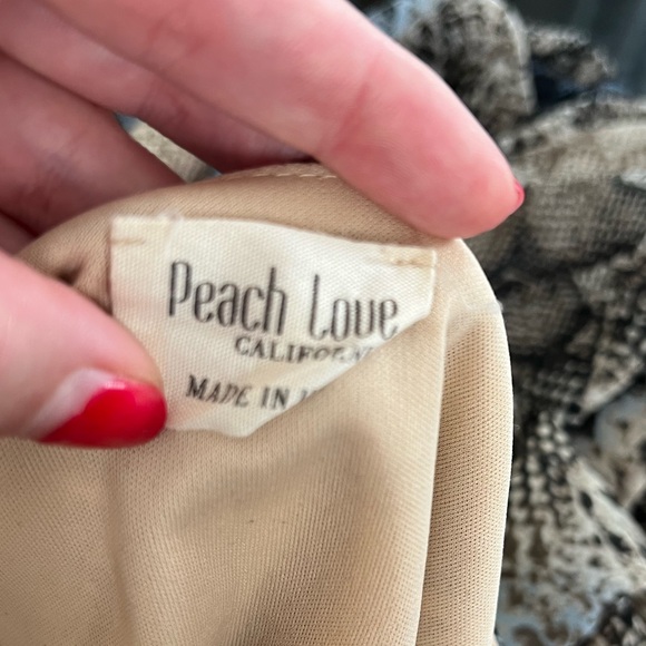 Peach Love California Snake Print Dress size large - Picture 4 of 4